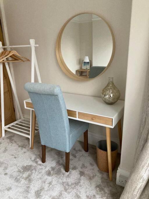 Garden Apartment, Central Harrogate With Parking エクステリア 写真